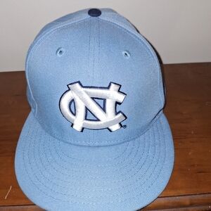 New Era 9Fifty University Of North Carolina Tar Heels Cap with Embroidered Logo